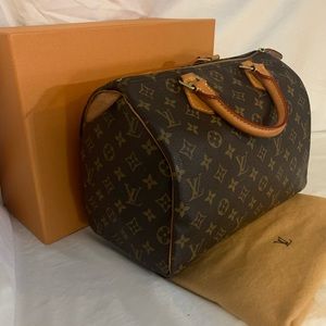 ❌SOLD❌ 100% AUTH Louis Vuitton Speedy 30 Monogram